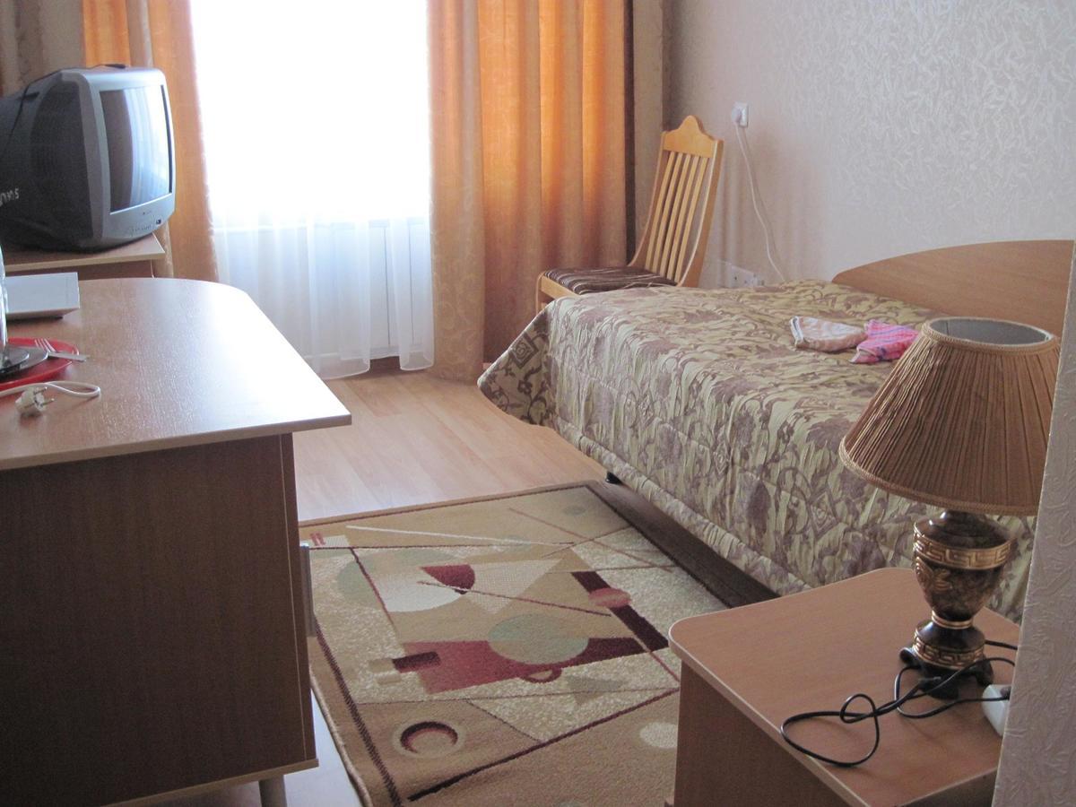 Hotel Mosty Masty Rum bild